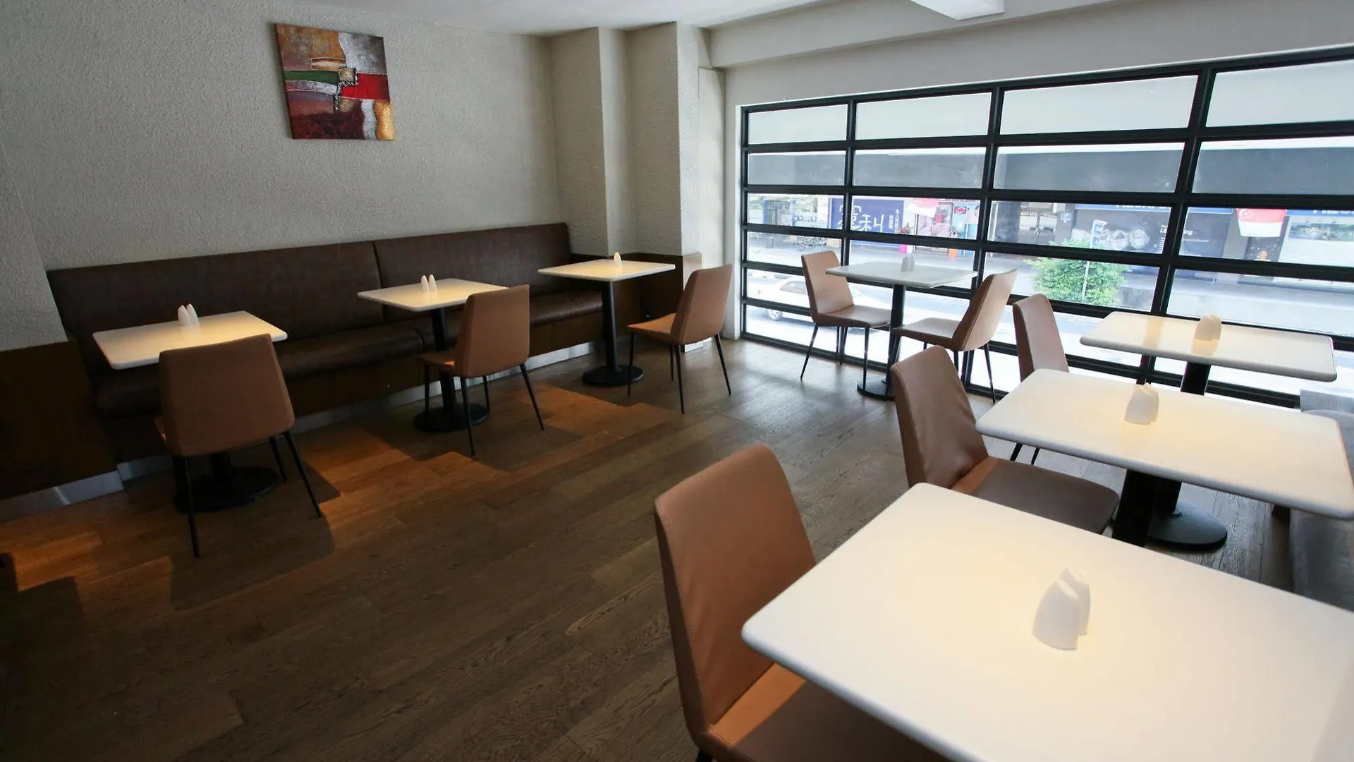 Aqueen Hotel Kitchener Szingapúr