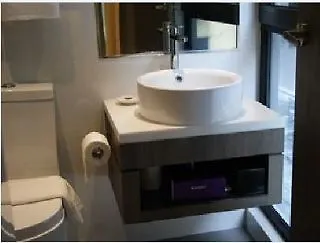 Aqueen Hotel Kitchener Singapore