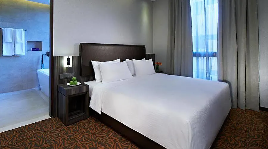 Aqueen Hotel Kitchener Singapore